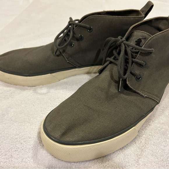 Men’s hi-top Polo sneakers. Size 10, Grey color. - Picture 1 of 8